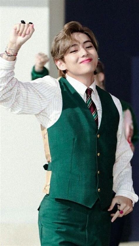 v bts gucci|kim taehyung suit.